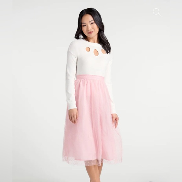 Spotted Across The Room Pink Tulle Skirt - Size 6 - Picture 2 of 3